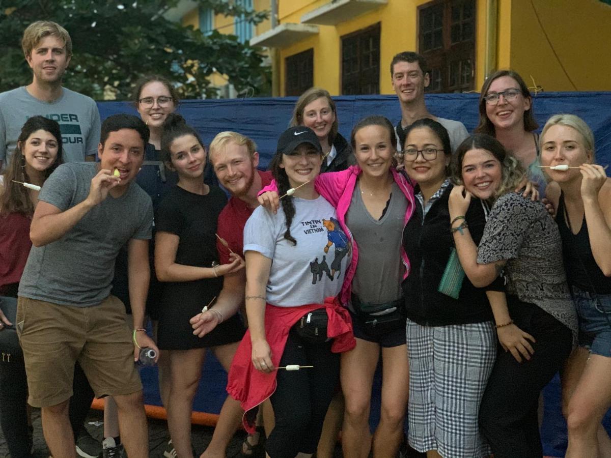 Cheerful Hoi An Hostel Exterior foto